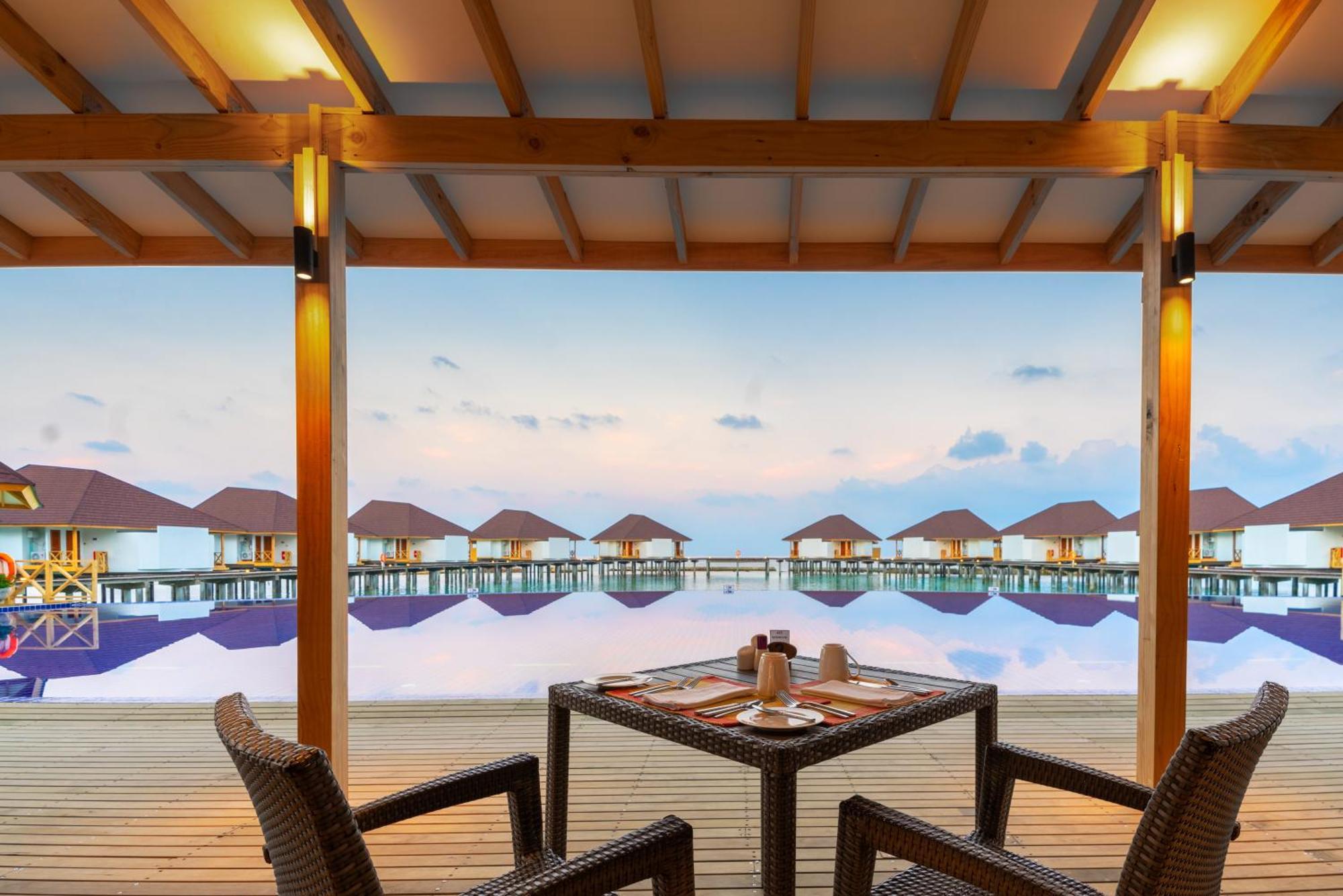 Ellaidhoo Maldives By Cinnamon Hangnaameedhoo Esterno foto