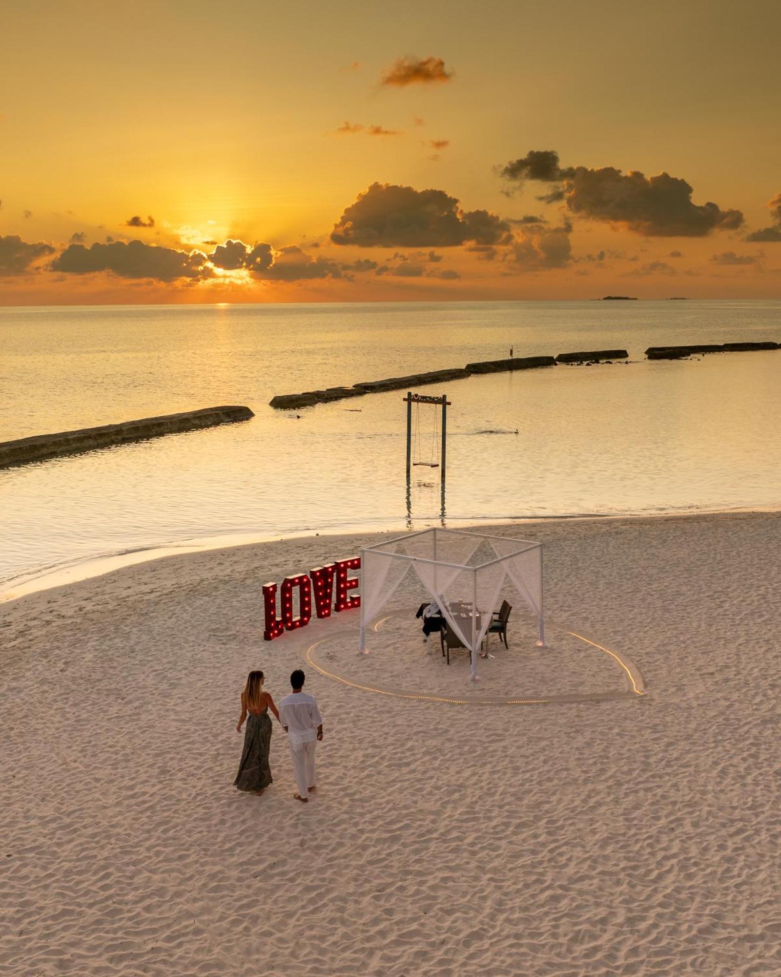 Ellaidhoo Maldives By Cinnamon Hangnaameedhoo Esterno foto